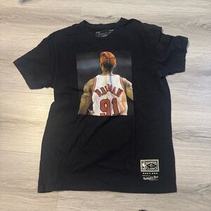 Mitchell & Ness Black Basketball Graphic Tee